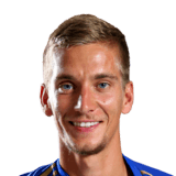 Dennis Praet